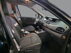 
                                                                                        Voiture
                                                                                         RENAULT SCENIC3 - 1.5 dCi 110 CV BOSE EDITION
