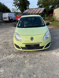 Voiture
Renault Twingo 1.2 Essence – 2009 – 142 891 km