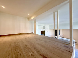 Vente
République Delfino, Bel appartement dans un esprit loft