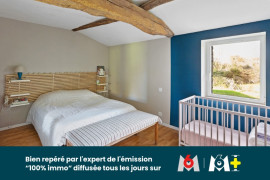 
                                                                                        Vente
                                                                                         Résidence principale + locatif - Pierre, poutres à 20mn de l'océan