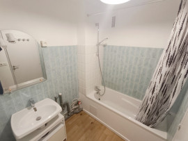Location
Résidence privée T3 lumineux avec cave