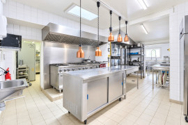 
                                                                                        Vente
                                                                                         Restaurant