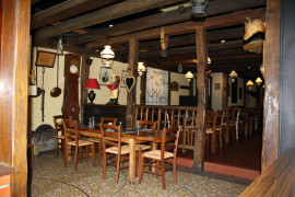 
                                                                                        Vente
                                                                                         Restaurant centre de Nevers, à la belle historique