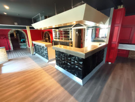 
                                                                                        Vente
                                                                                         RESTAURANT DE 400 m2 + 2 APPARTEMENTS