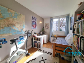 
                                                                                        Vente
                                                                                         Rive-Droite Grand appartement familial 5 chambres !