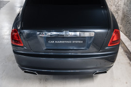 
                                                                                        Voiture
                                                                                         Rolls Royce Ghost (II) Porto Cervo Studio Edition