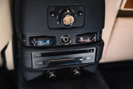 
                                                                                        Voiture
                                                                                         Rolls Royce Ghost (II) Porto Cervo Studio Edition