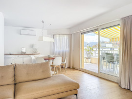
                                                                                        Vente
                                                                                         Roquebrune-Cap-Martin – Appartement avec terrasse, vue mer, piscine et dépendance dans résidence récente
