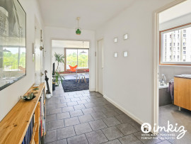 
                                                                                        Vente
                                                                                         ROQUETTE / CHARONNE – VUE EXCEPTIONNELLE