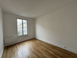 
                                                                                        Location
                                                                                         RUE DU COMMANDANT MOAT | Superbe T2 Lumineux
