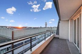 
                                                                                        Vente
                                                                                         Rueil Malmaison - Appartement 3 pièces avec balcon