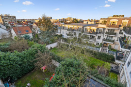 
                                                                                        Vente
                                                                                         Rueil Malmaison - Appartement 3 pièces avec balcon