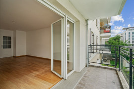 
                                                                                        Vente
                                                                                         Rueil Malmaison - Appartement 4 pièces avec balcon