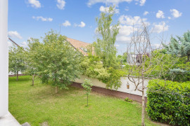 
                                                                                        Vente
                                                                                         Rueil Malmaison - Appartement 4 pièces avec balcon