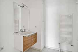 
                                                                                        Vente
                                                                                         Rueil Malmaison - Appartement 4 pièces avec balcon