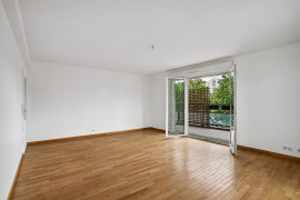 
                                                                                        Vente
                                                                                         Rueil Malmaison - Appartement 4 pièces avec balcon