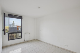 
                                                                                        Vente
                                                                                         Saint Denis lot 10