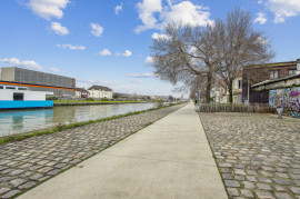 
                                                                                        Vente
                                                                                         Saint Denis lot 10