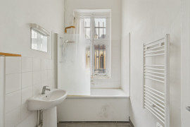 
                                                                                        Vente
                                                                                         Saint-Dominique - Appartement 3 pièces