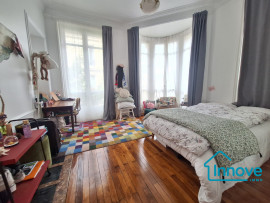 Vente
Saint-James : Appartement de standing, lumineux et fonctionnel