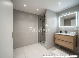 
                                                                                        Vente
                                                                                         SAINT JEAN D'ELLE - Bourg - Maison à rénover avec fort poten
