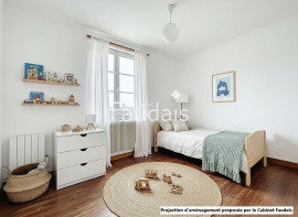 
                                                                                        Vente
                                                                                         SAINT JEAN D'ELLE - Bourg - Maison à rénover avec fort poten