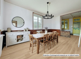 
                                                                                        Vente
                                                                                         SAINT JEAN D'ELLE - Bourg - Maison à rénover avec fort poten