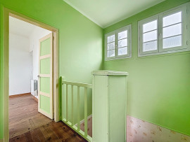 
                                                                                        Vente
                                                                                         SAINT JEAN D'ELLE - Bourg - Maison à rénover avec fort poten