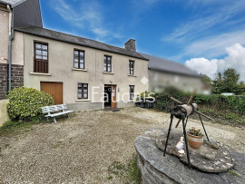 
                                                                                        Vente
                                                                                         SAINT-JEAN DES BAISANTS, Maison 104m2, 3 chambres