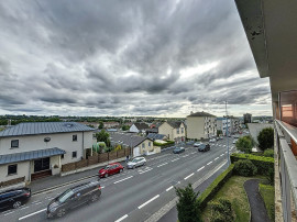 
                                                                                        Vente
                                                                                         SAINT LO - APPARTEMENT avec BALCON