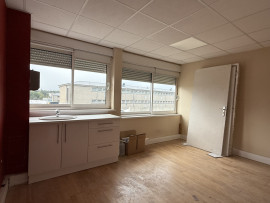 
                                                                                        Vente
                                                                                         SAINT LO centre ville
