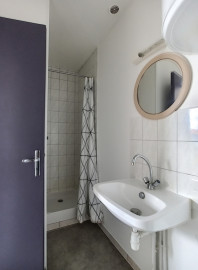 
                                                                                        Vente
                                                                                         SAINT-LO, IMMEUBLE LOCATIF - 8 STUDIOS MEUBLÉS