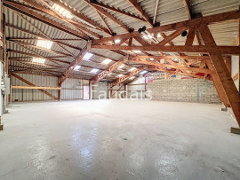 
                                                                                        Vente
                                                                                         SAINT-LO, LOCAL ARTISANAL ET COMMERCIAL