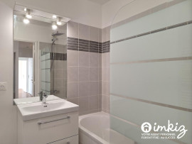 
                                                                                        Vente
                                                                                         Saint-Ouen – 3P refait à neuf lumineux calme