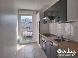 
                                                                                        Vente
                                                                                         Saint-Ouen – 3P refait à neuf lumineux calme