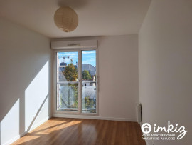 
                                                                                        Vente
                                                                                         Saint-Ouen – 3P refait à neuf lumineux calme