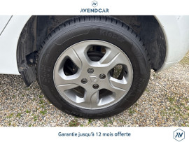 
                                                                                        Voiture
                                                                                         SANDERO 1.2 75 SERIE LIMITEE 10ans SUREQUIPEE