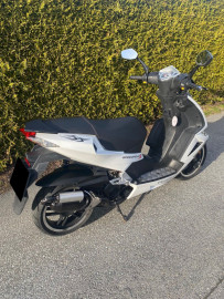 
                                                                                        Moto - Scooter
                                                                                         Scooter Peugeot Speedfight 3 Iceblade