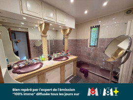 
                                                                                        Vente
                                                                                         SEPTEME - Double VILLA vue sur vallee avec piscine