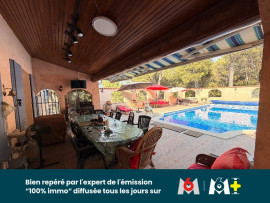 
                                                                                        Vente
                                                                                         SEPTEME - Double VILLA vue sur vallee avec piscine