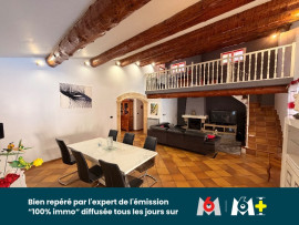 
                                                                                        Vente
                                                                                         SEPTEME - Double VILLA vue sur vallee avec piscine