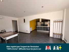 
                                                                                        Vente
                                                                                         SEPTEME - Double VILLA vue sur vallee avec piscine