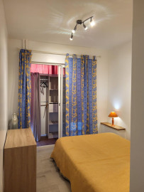 
                                                                                        Location
                                                                                         Sérénité, calme et confort- 2 chs – Marseille 4e