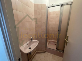 
                                                                                        Location
                                                                                         Spacieux appartement lumineux 3 chambres