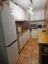 
                                                                                        Location
                                                                                         Spacieux T2 meublé de 60m² à Sèvres + Box privé