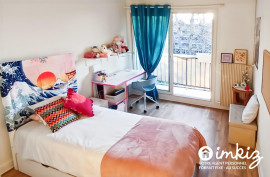 
                                                                                        Vente
                                                                                         Spacieux T5 + bureau avec balcon et double garage