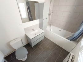 Location
St-Honoré : studio avec jardin privé