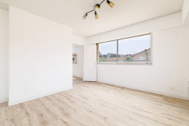 
                                                                                        Location
                                                                                         ST LAURENT DU VAR - CENTRE / Bureaux à louer de 40 m²