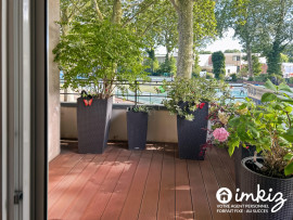 
                                                                                        Vente
                                                                                         St-Maurice  T5  107 m²  balcon terrasse 2 parkings