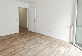 
                                                                                        Vente
                                                                                         Stains – 2P rénové, terrasse et jardin privatifs